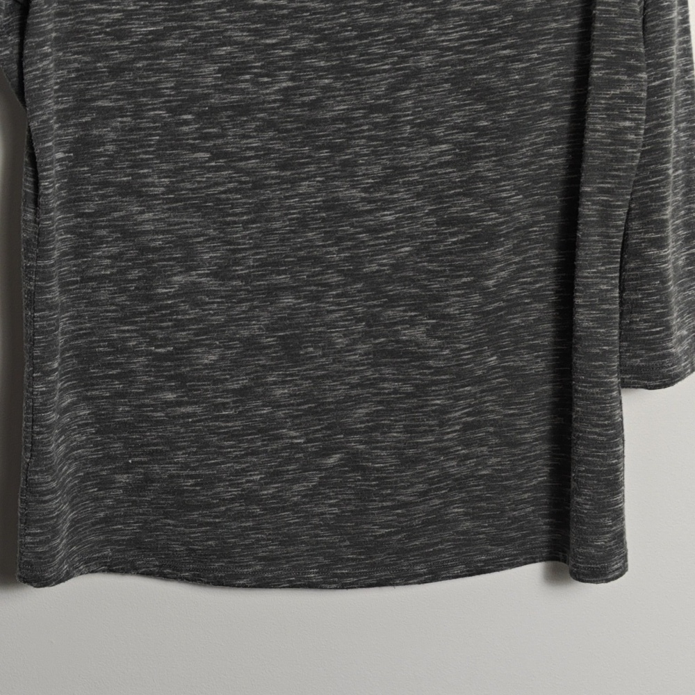TALBOTS Heathered Grey Button Split Neck Three-Quarter Sleeve Size Medium - Picture 11 of 14